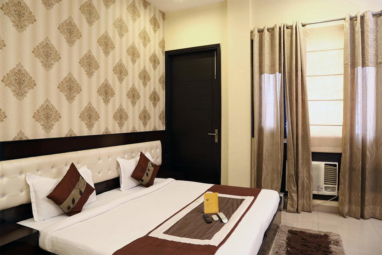 Fabhotel Signature Cyber Park Дели Экстерьер фото