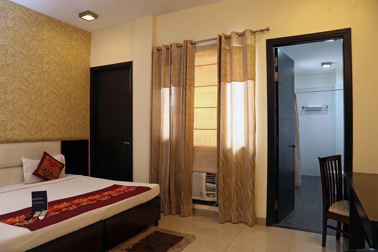 Fabhotel Signature Cyber Park Дели Экстерьер фото