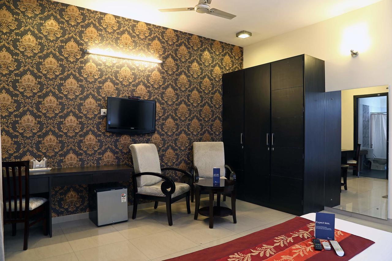 Fabhotel Signature Cyber Park Дели Экстерьер фото