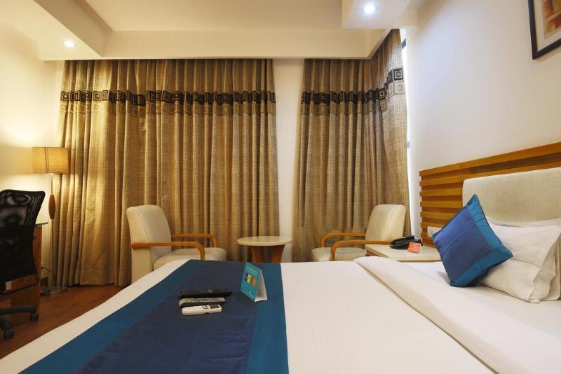 Fabhotel Signature Cyber Park Дели Экстерьер фото