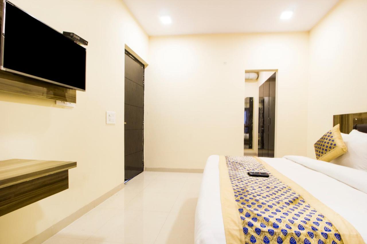 Fabhotel Signature Cyber Park Дели Экстерьер фото